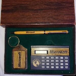 Microfosoft Vintage Desk Set Pen, Keyring Calculator Boxed Gift Logo Promotional